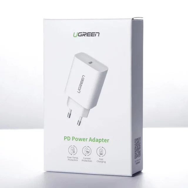 Nástěnná nabíječka UGREEN USB Power Delivery 3.0 Quick Charge 4.0 20W 3A bílá (60450)